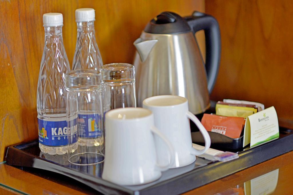 Banana Inn By Kagum Hotels Бандунг Екстериор снимка